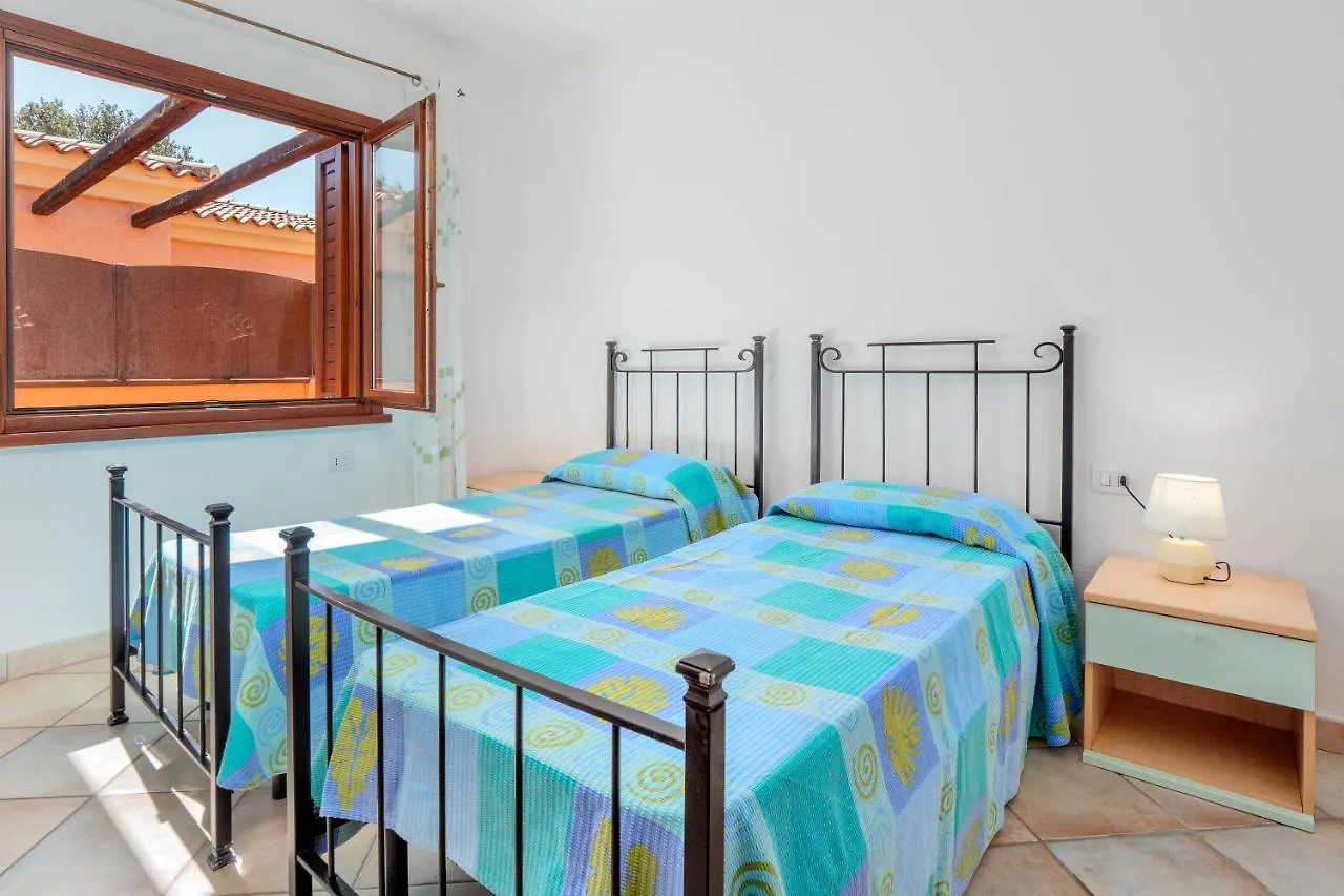 Holiday home Villetta Bifamiliare San Teodoro